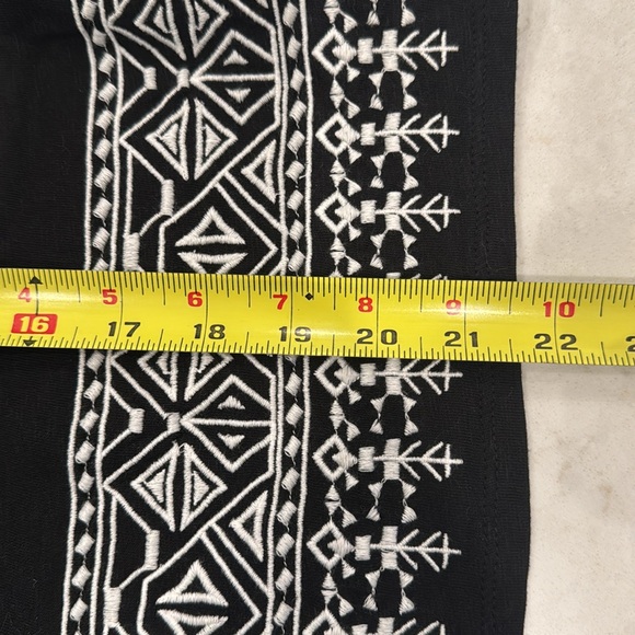 Talbots Embroidered Skirt - Picture 5 of 5